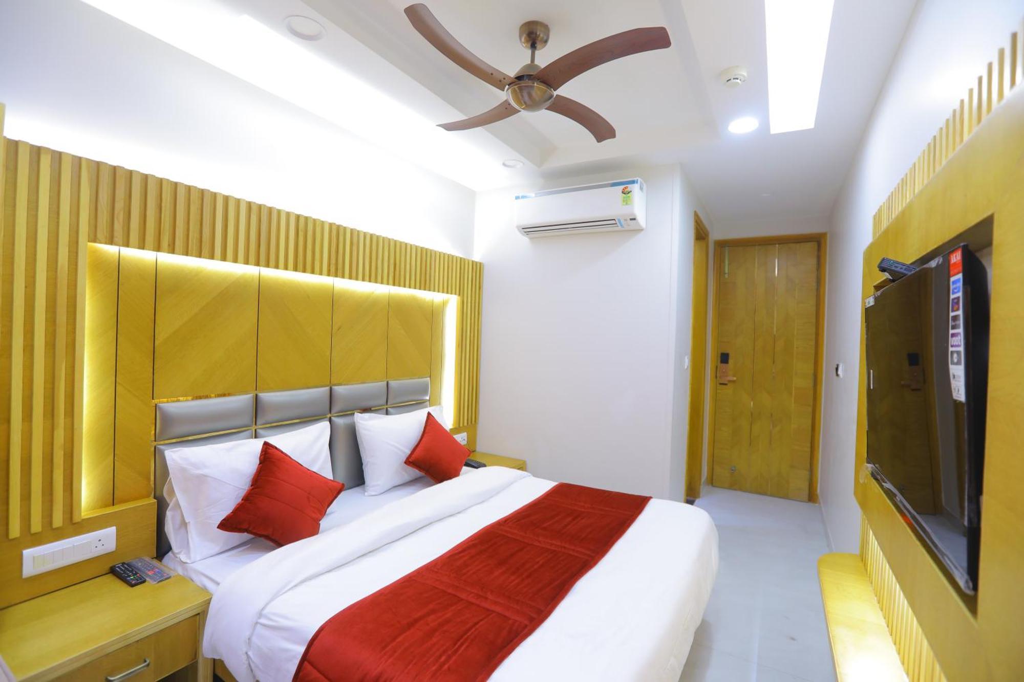 Hotel Glitz - Walk In From New Delhi Railway Station Exterior foto